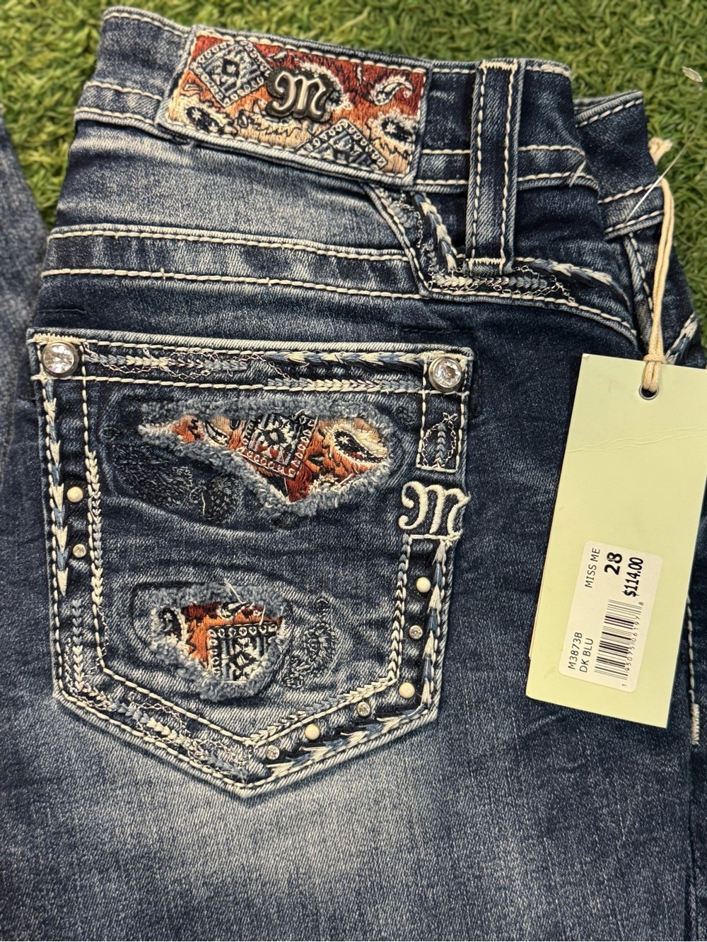 Miss Me Mid-Rise Bootcut Jeans Size 28x34  Style: M3873B DK Blue - NWT